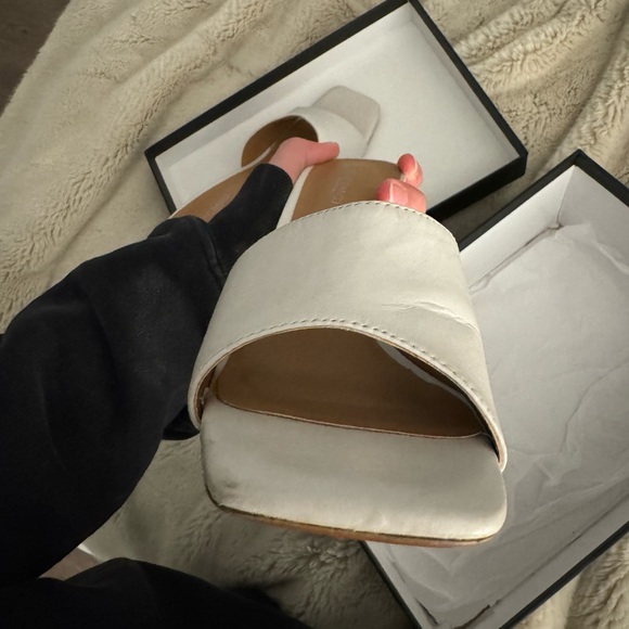 Tony Bianco Flora Heels - Picture 7 of 9